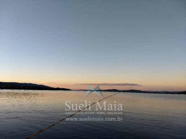 Cantinho do paraíso – à beira do Lago de Cana Brava – Minaçu/GO